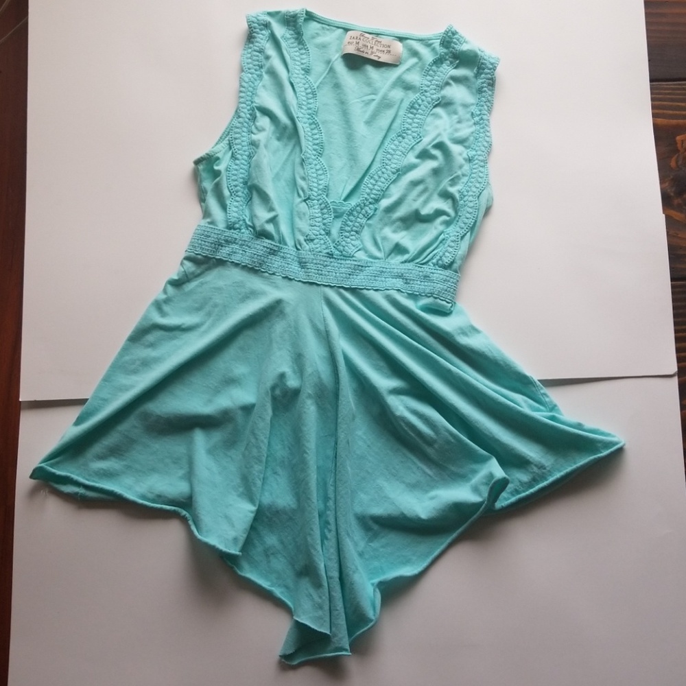 Zara Deep V Basic Tshirt